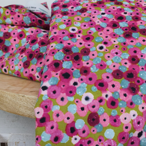 Cloud 9 fabrics Baumwollstoff Girls Club Pink
